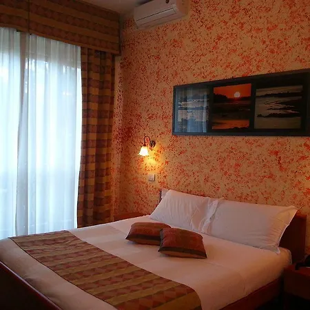 Park Hotel 3*