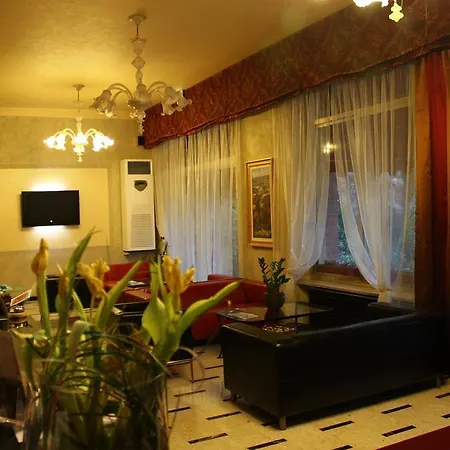 Hotell Park 3*